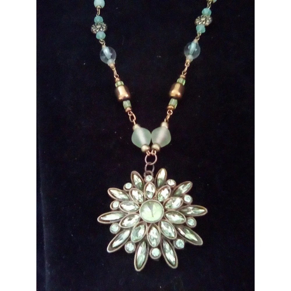 Vintage Style Green Starburst Pendant Beaded Necklace Antique Bronze Boho